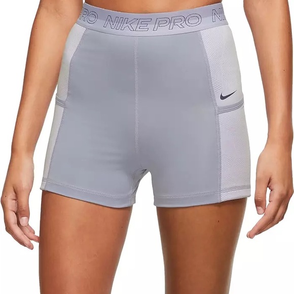 Nike Women's ProTraining Top & Bottom - Picture 11 of 16
